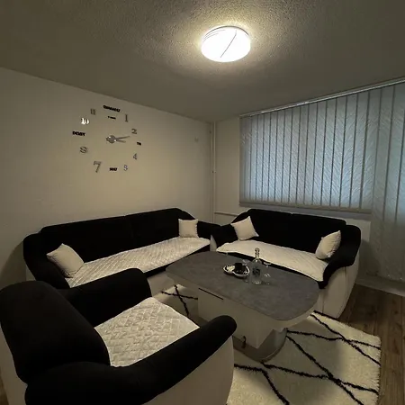 Apartment Stan Na Dan *